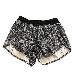 Lululemon Womens Tracker‎ Low-Rise Lined Short 4" Floral Print Size 8 Athletic